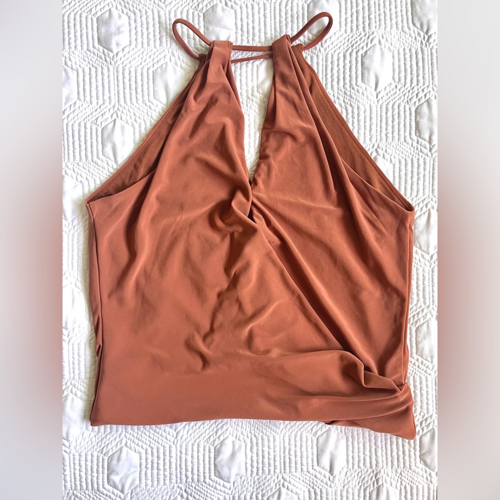 Express Rust Halter Top - Picture 2 of 5